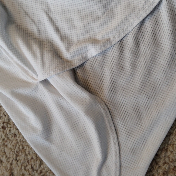 Fabletics Muscle Tank Top - Picture 3 of 4